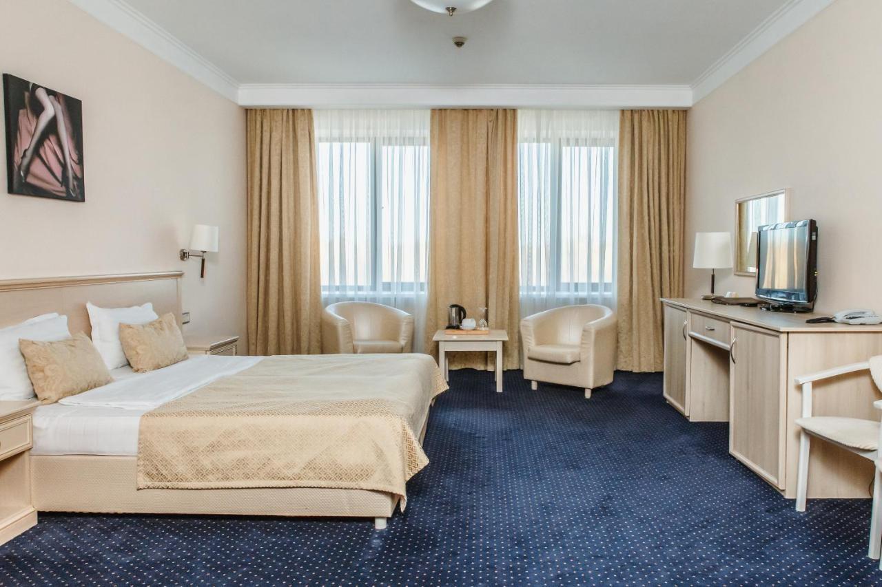 Platium Spa&Resort Kozyn المظهر الخارجي الصورة